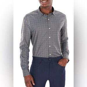 Members Mark Men’s Benton Performance button shirt. Size XL. Green.